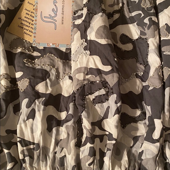 Skemo  NWT size XL camouflage strapless jumpsuit - Picture 8 of 8